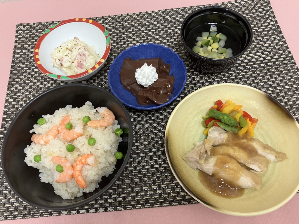 12月の行事食をご紹介いたします